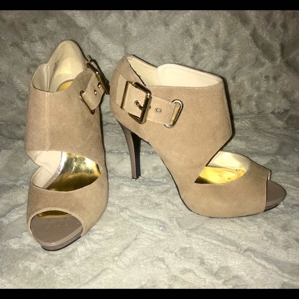 COPY - Nine West suede heels brand new
